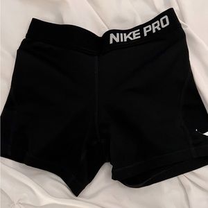 Nike pros youth